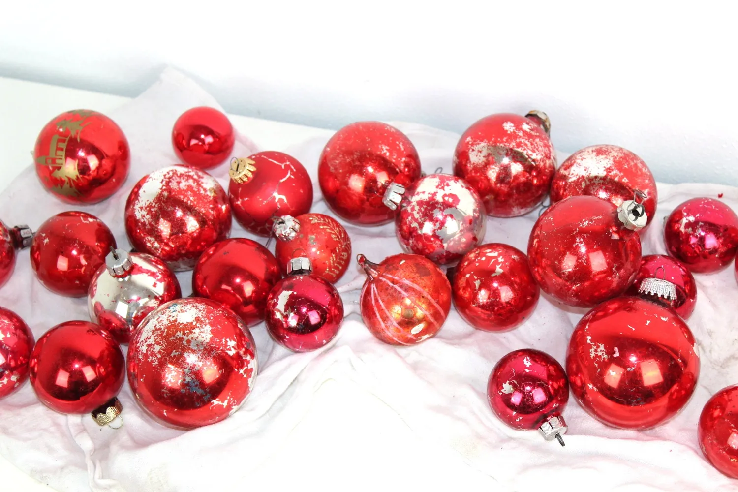 Mon Ami(e) Vintage Christbaumkugeln rot Glas 26 Stück Shabby