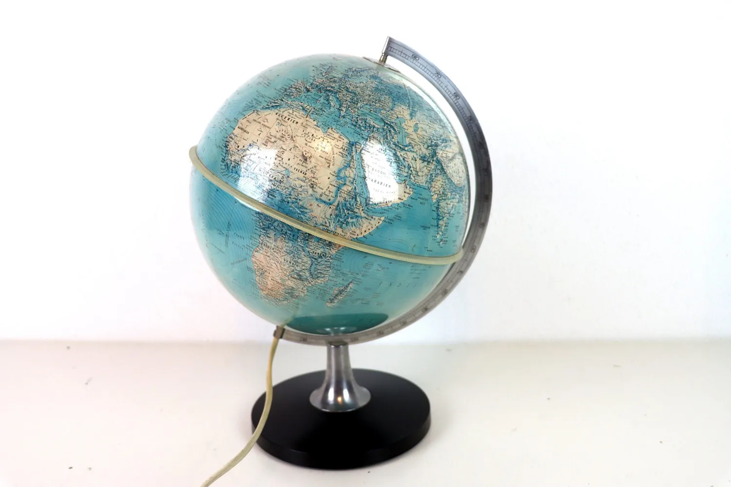 Mon Ami(e) Vintage Globus Beleuchtung 36 cm schwarz