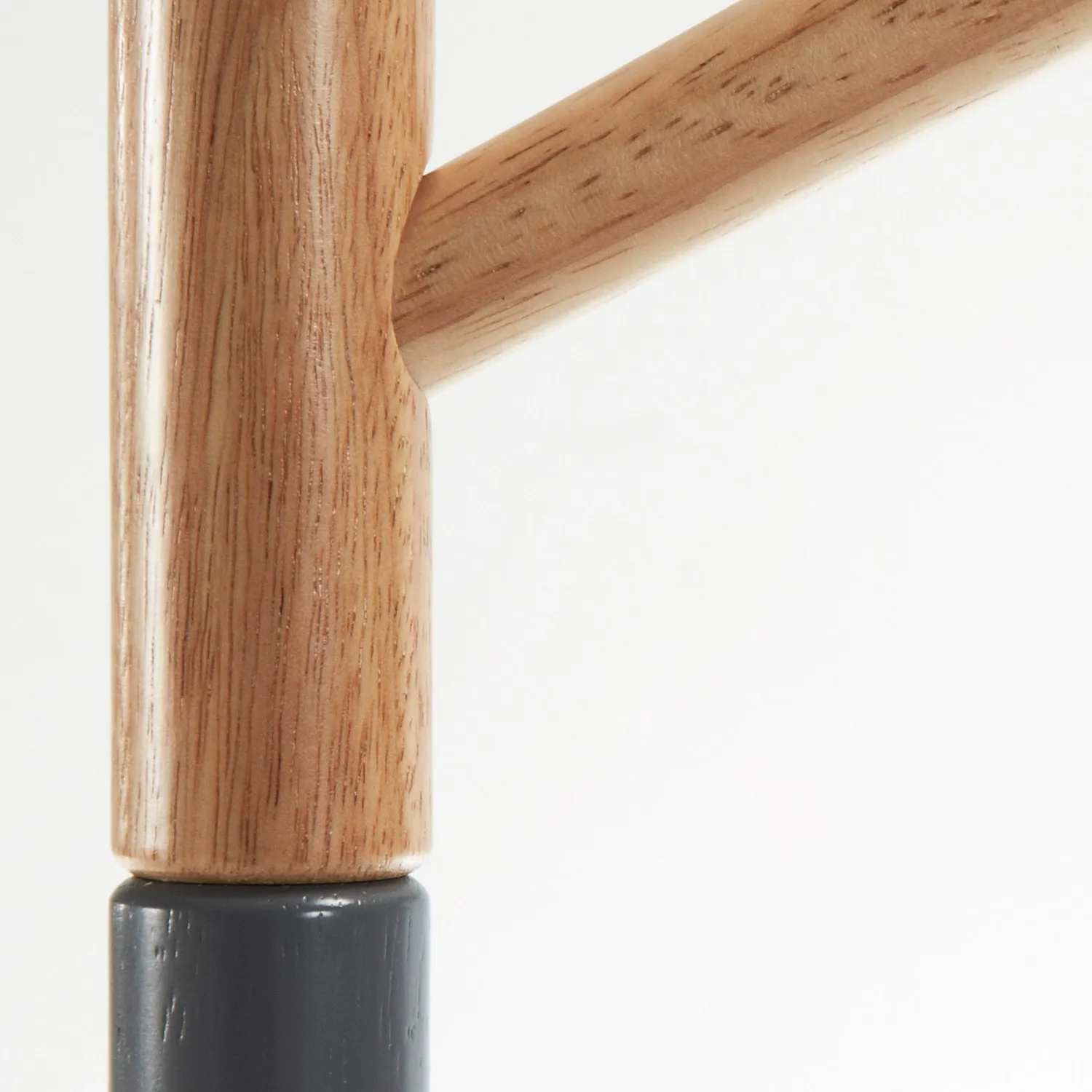 Kave Home Nerb Garderobe grau 40 x 170 cm Holz