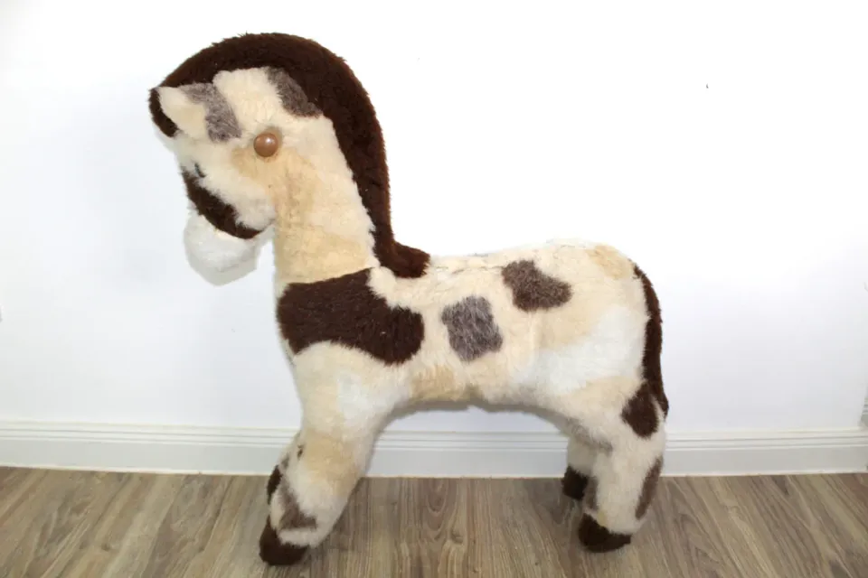Mon Ami(e) Vintage Sitzpferd Kinder Fell 76 cm Stall-Deko