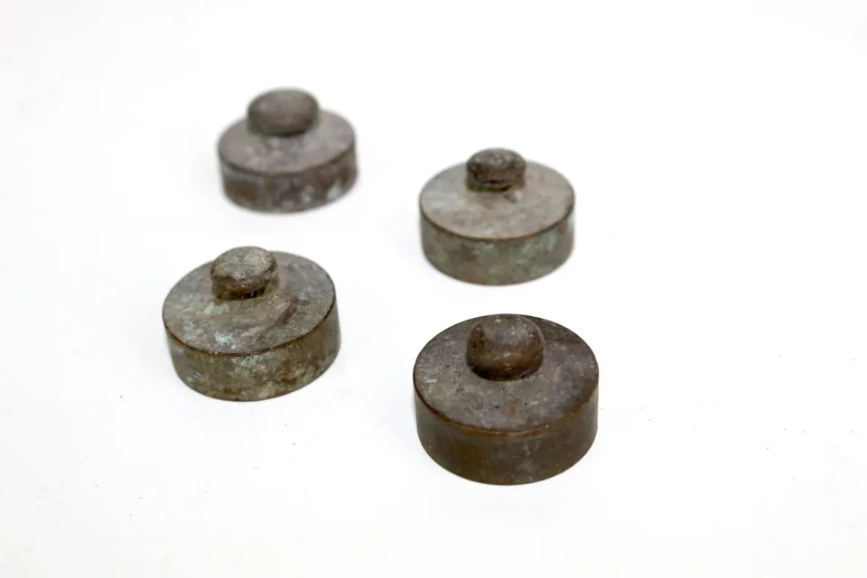 Mon Ami(e) Vintage Gewichte 4x 50 Gramm Set 1930 Patina