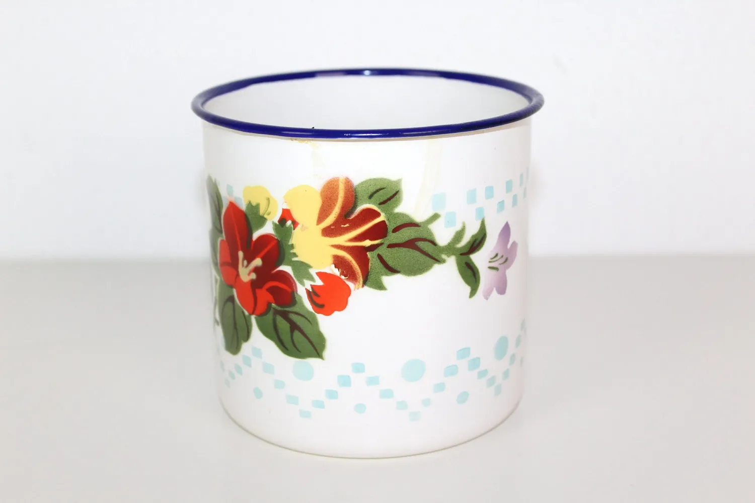 Mon Ami(e) Vintage Milchtopf mit Blumen Emaille