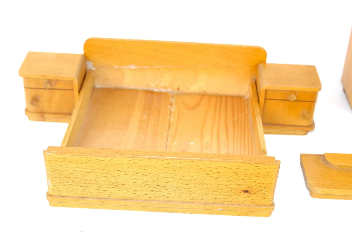 Mon Ami(e) Vintage Puppenschlafzimmer Holz 5-teilig