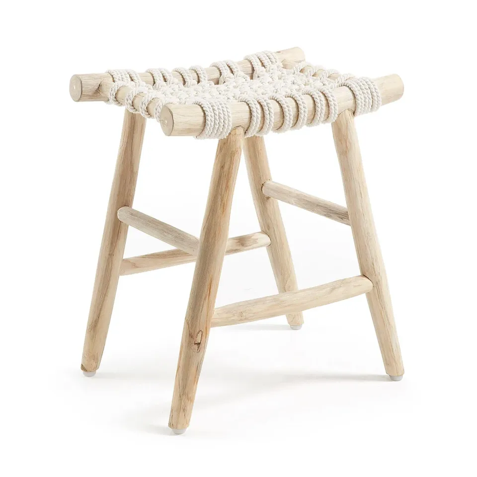 Kave Home Edgard Hocker 45 cm Teak weiß