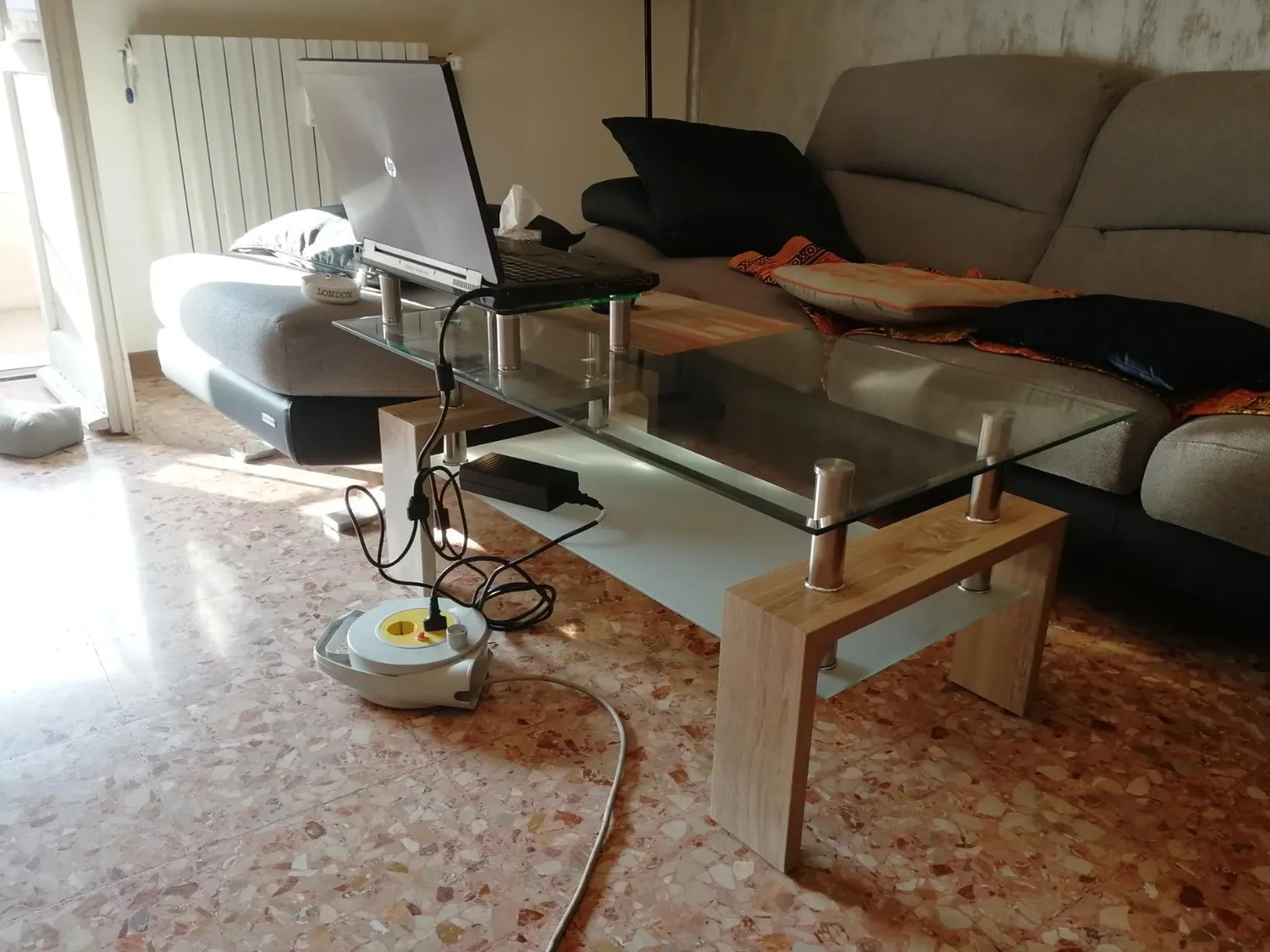 Inter Link Alva Couchtisch 100 x 60 x 45 cm Weiß Sicherheitsglas