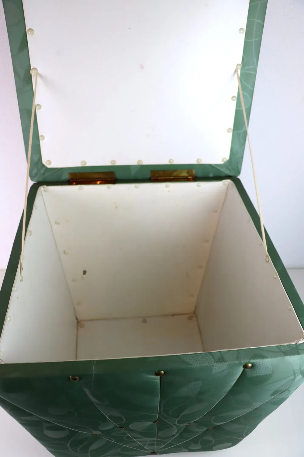 Mon Ami(e) Vintage Vintage Sitztruhe Sitzhocker türkis