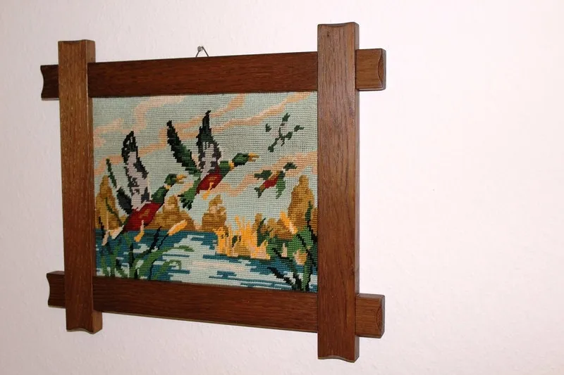 Mon Ami(e) Vintage Fliegende Enten Gobelinbild im Holzrahmen