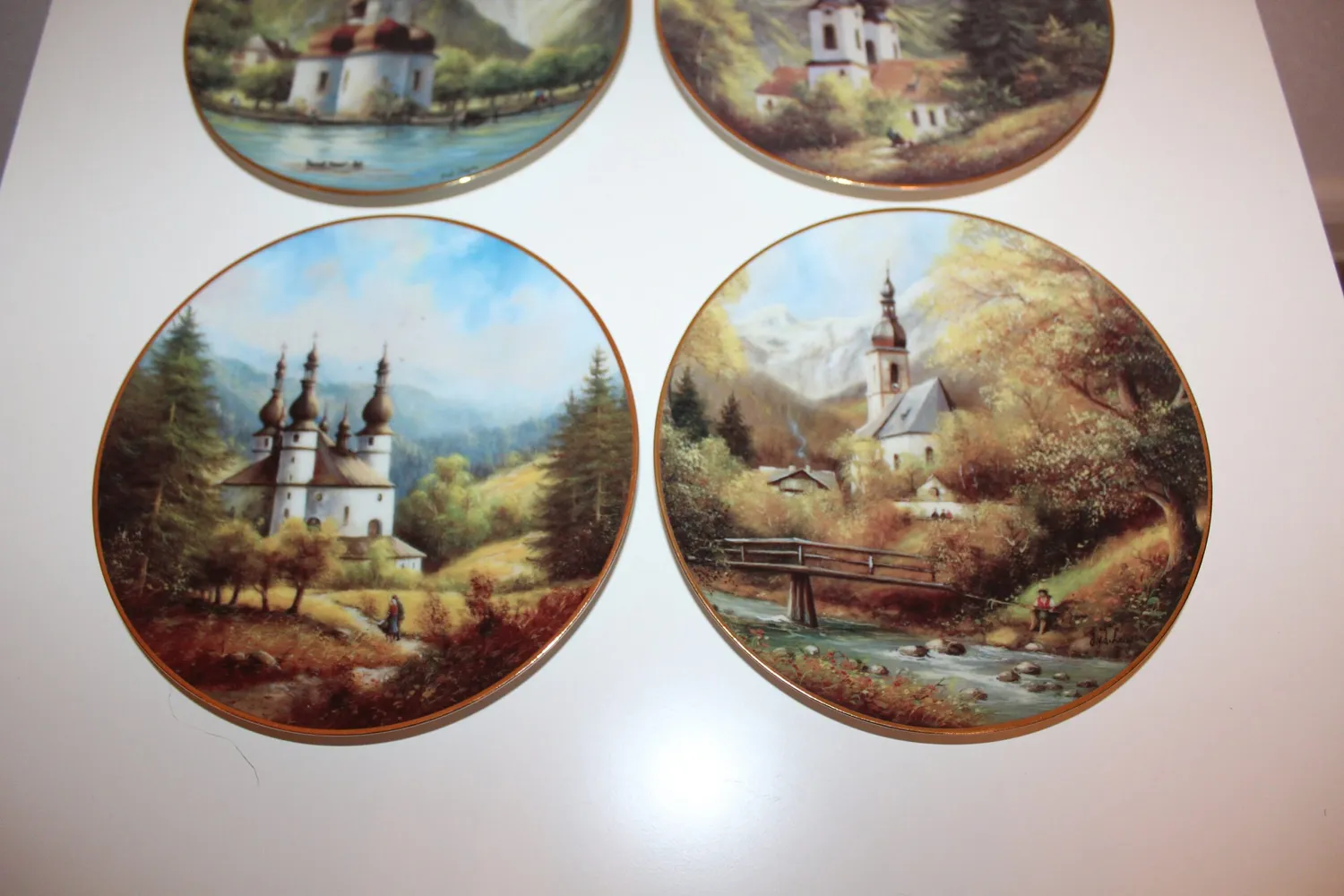 Mon Ami(e) Vintage 4 Wandteller Kapellen Goldrand 19 cm