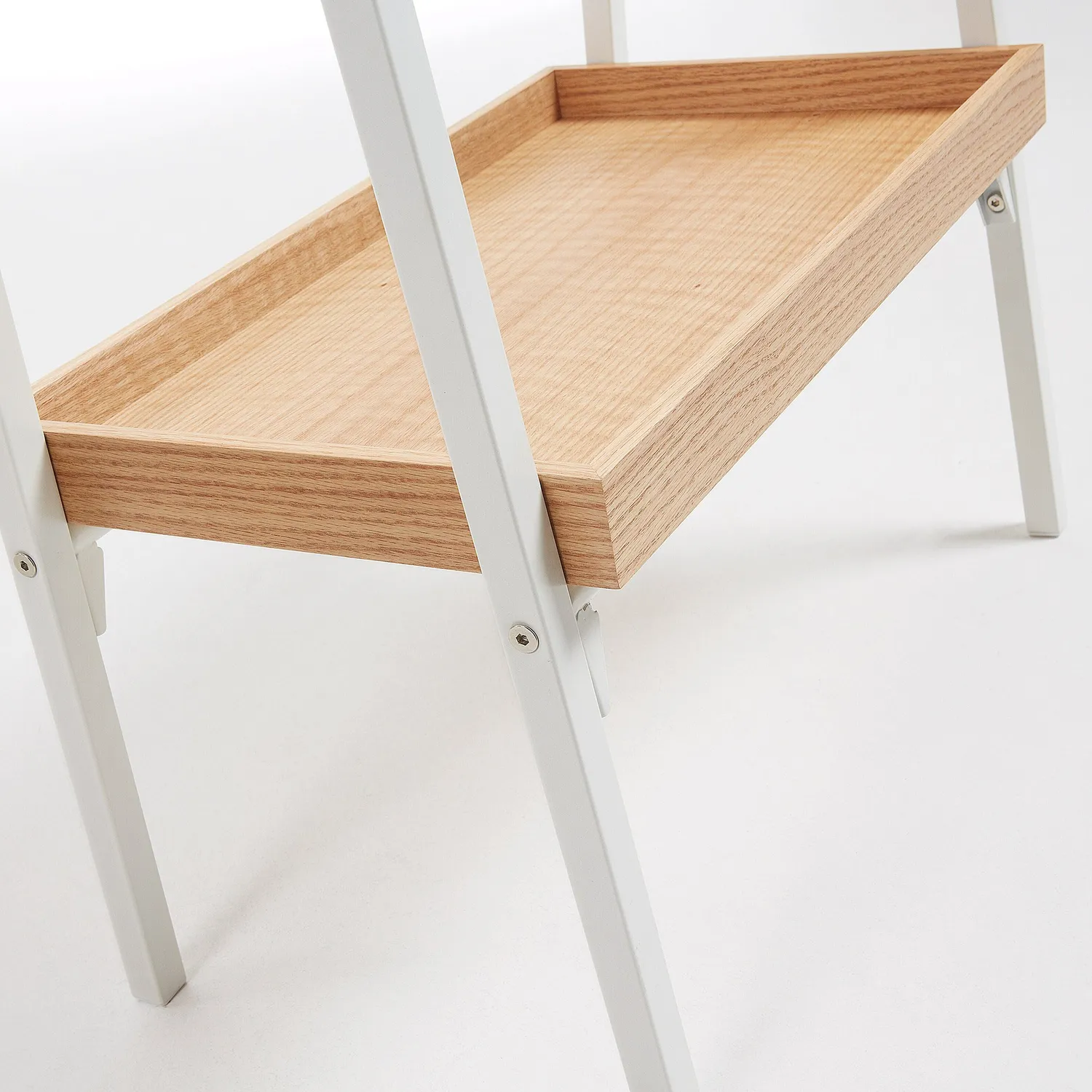 Kave Home Benny Kleiderstange weiß 160 cm Eiche