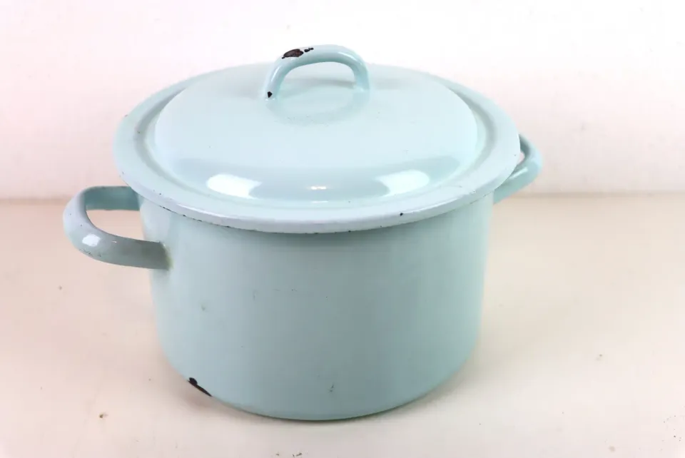 Mon Ami(e) Vintage Emaille-Topf mit Deckel Shabby