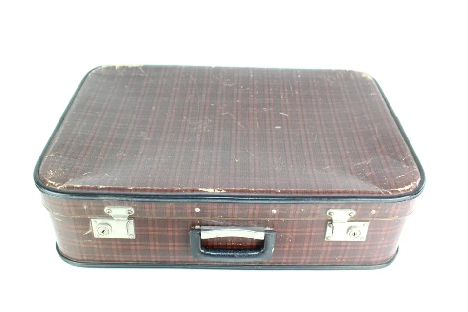 Mon Ami(e) Vintage Vintage Koffer mit braunem Karomuster