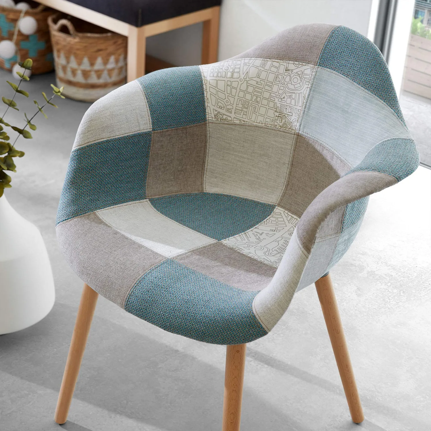 Kave Home Kevya Esszimmerstuhl Patchwork