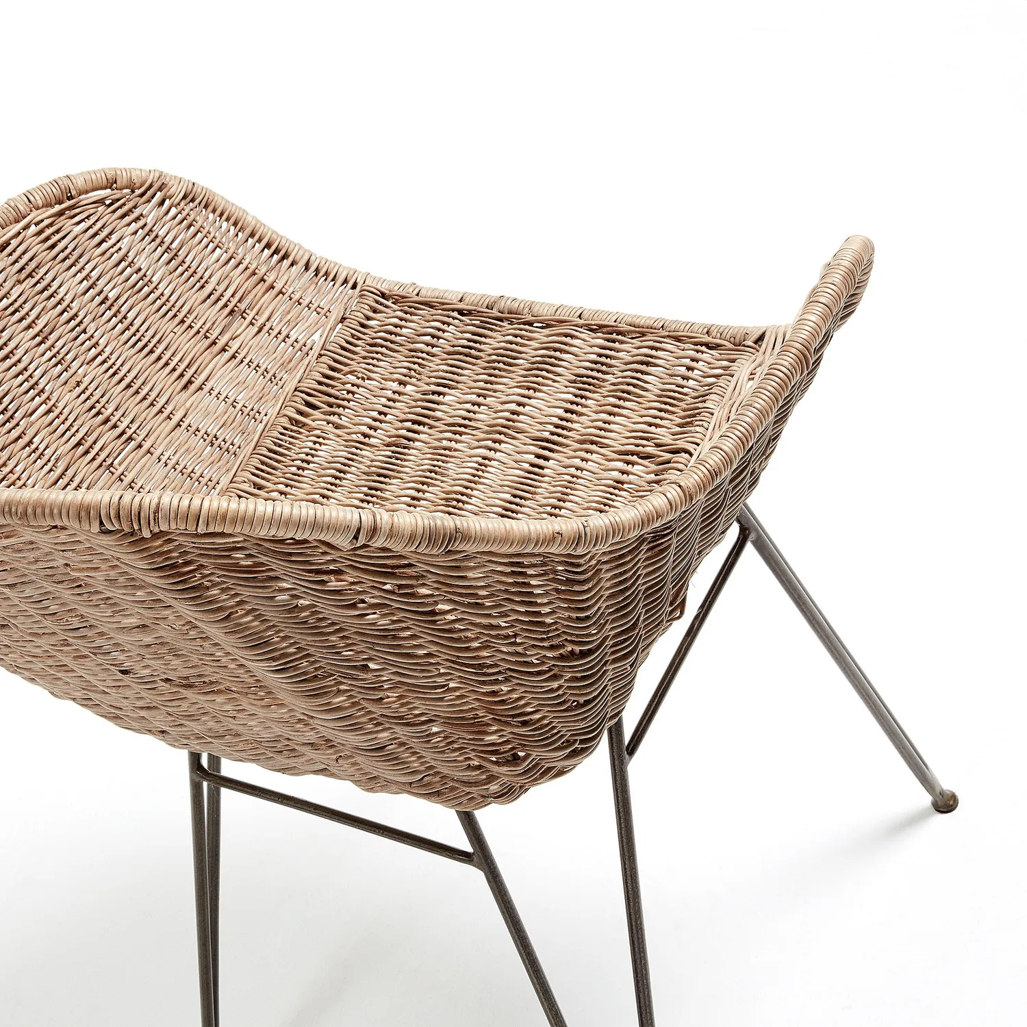 Kave Home Chart Esszimmerstuhl Rattan natur mit Stahlbeinen
