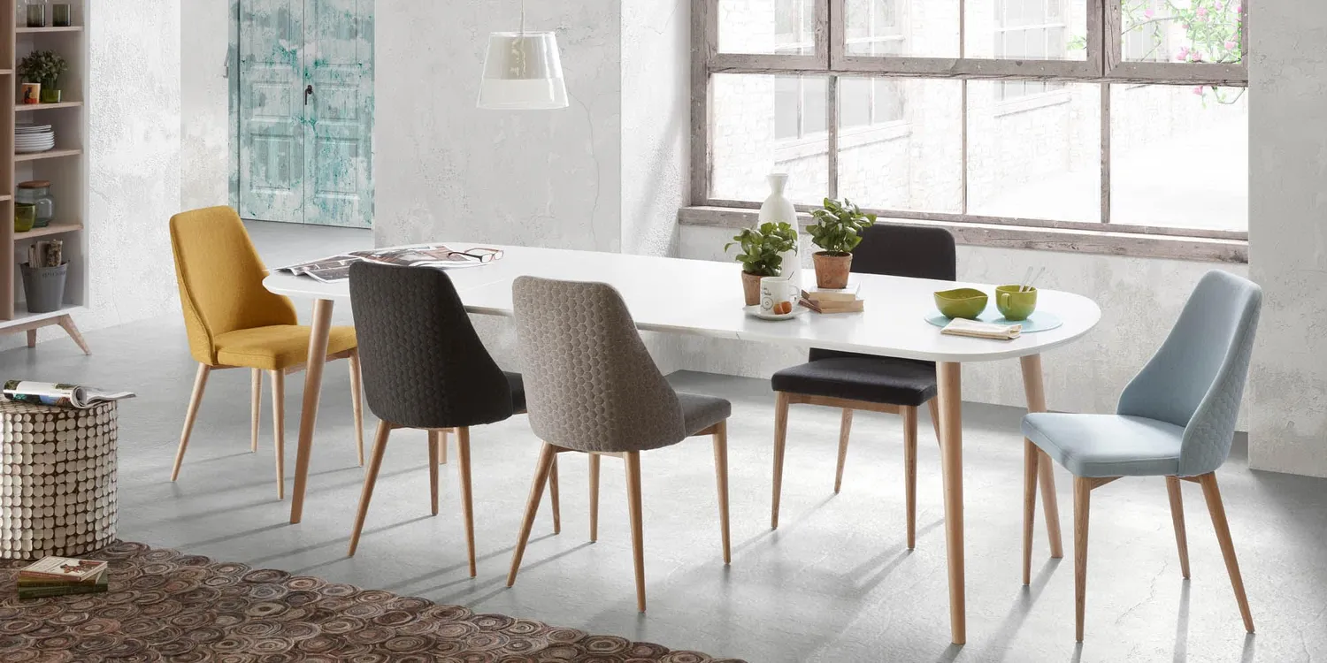 Kave Home Necoco Beistelltisch weiß Ø 40 cm Kokosnuss-Furnier