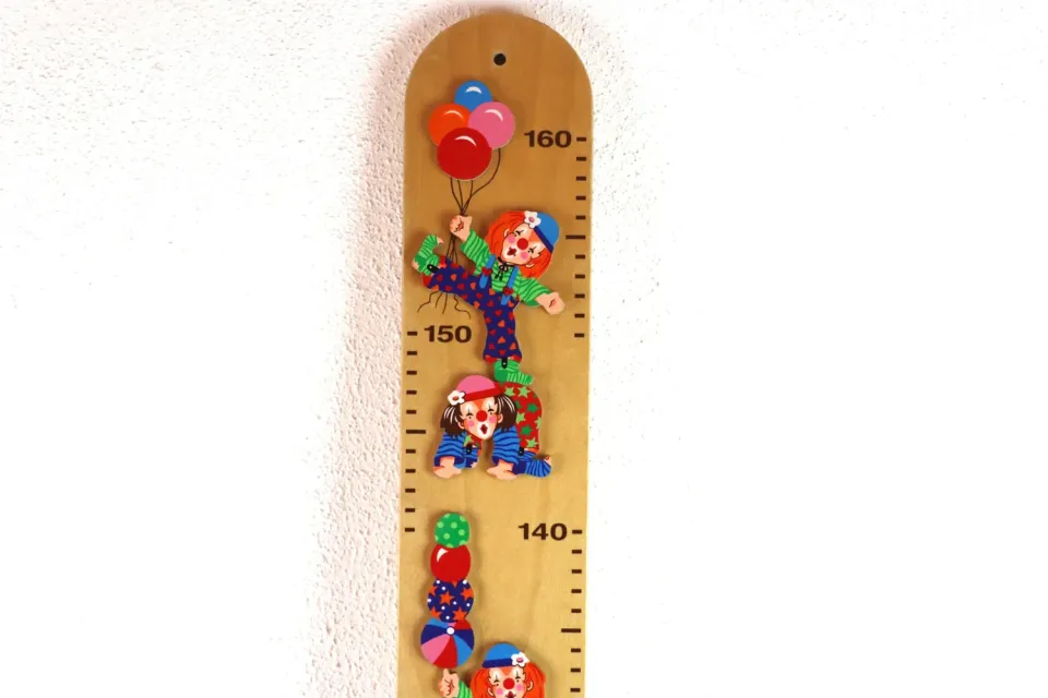 Mon Ami(e) Vintage Kindermesslatte Fridolin Holz 98,5cm