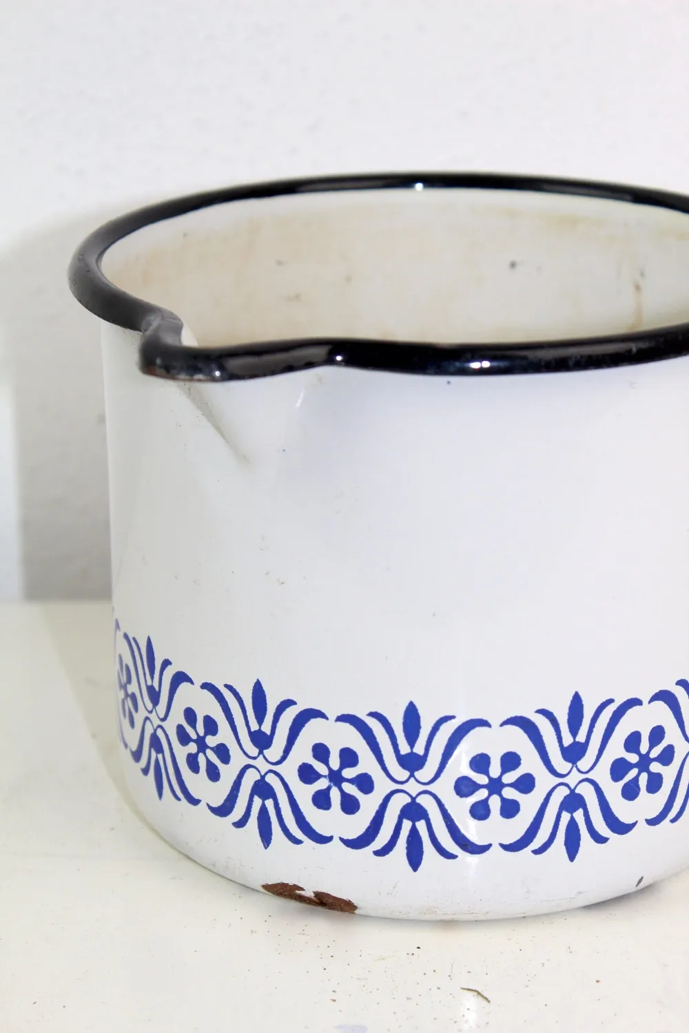 Mon Ami(e) Vintage Milchtopf Emaille emailliert