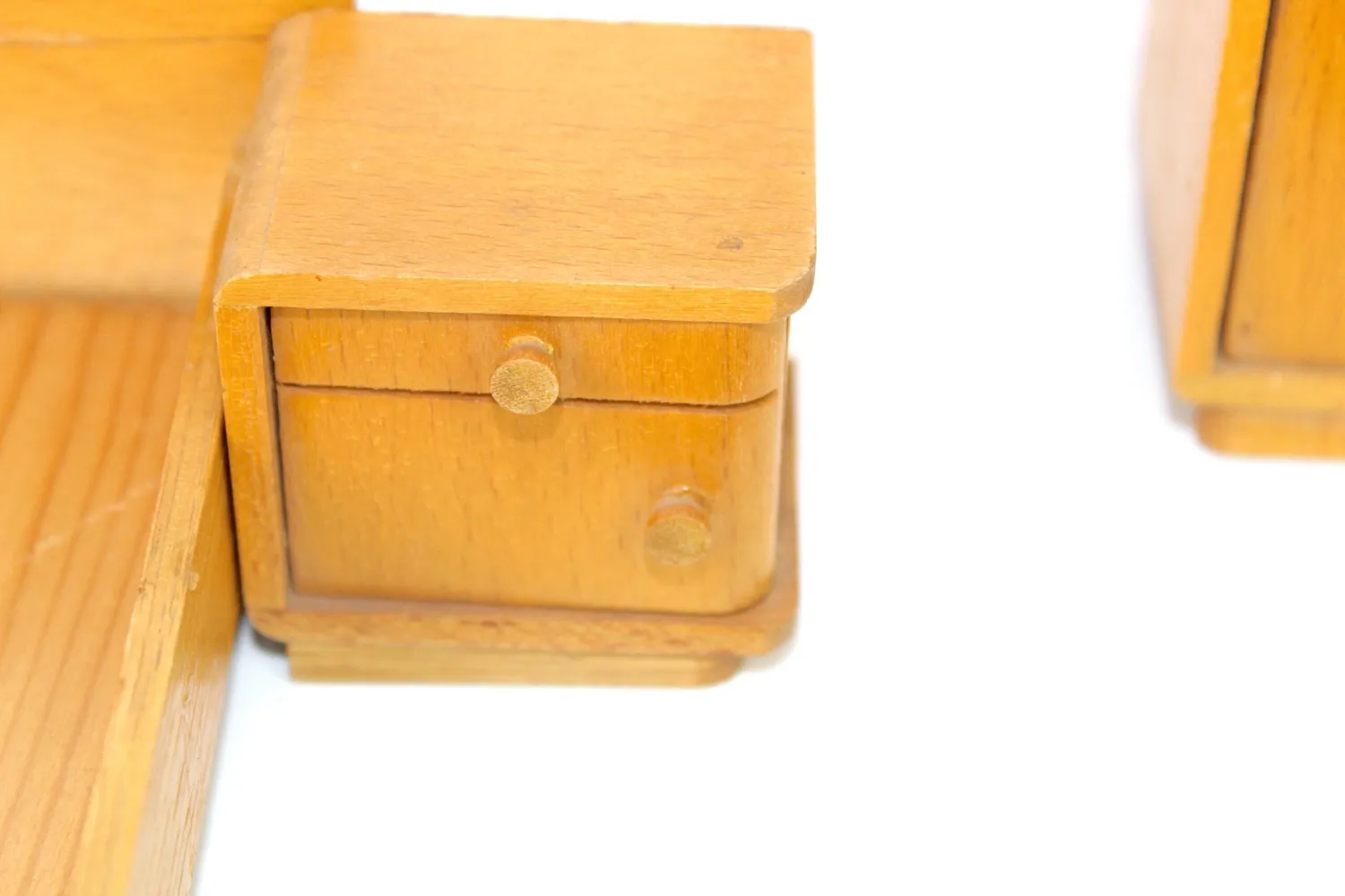 Mon Ami(e) Vintage Puppenschlafzimmer Holz 5-teilig