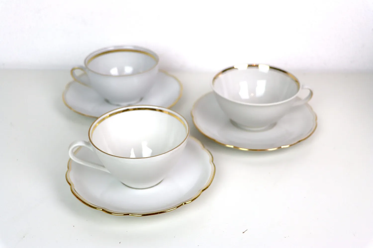 Mon Ami(e) Vintage Tasse mit Untertasse Goldrand