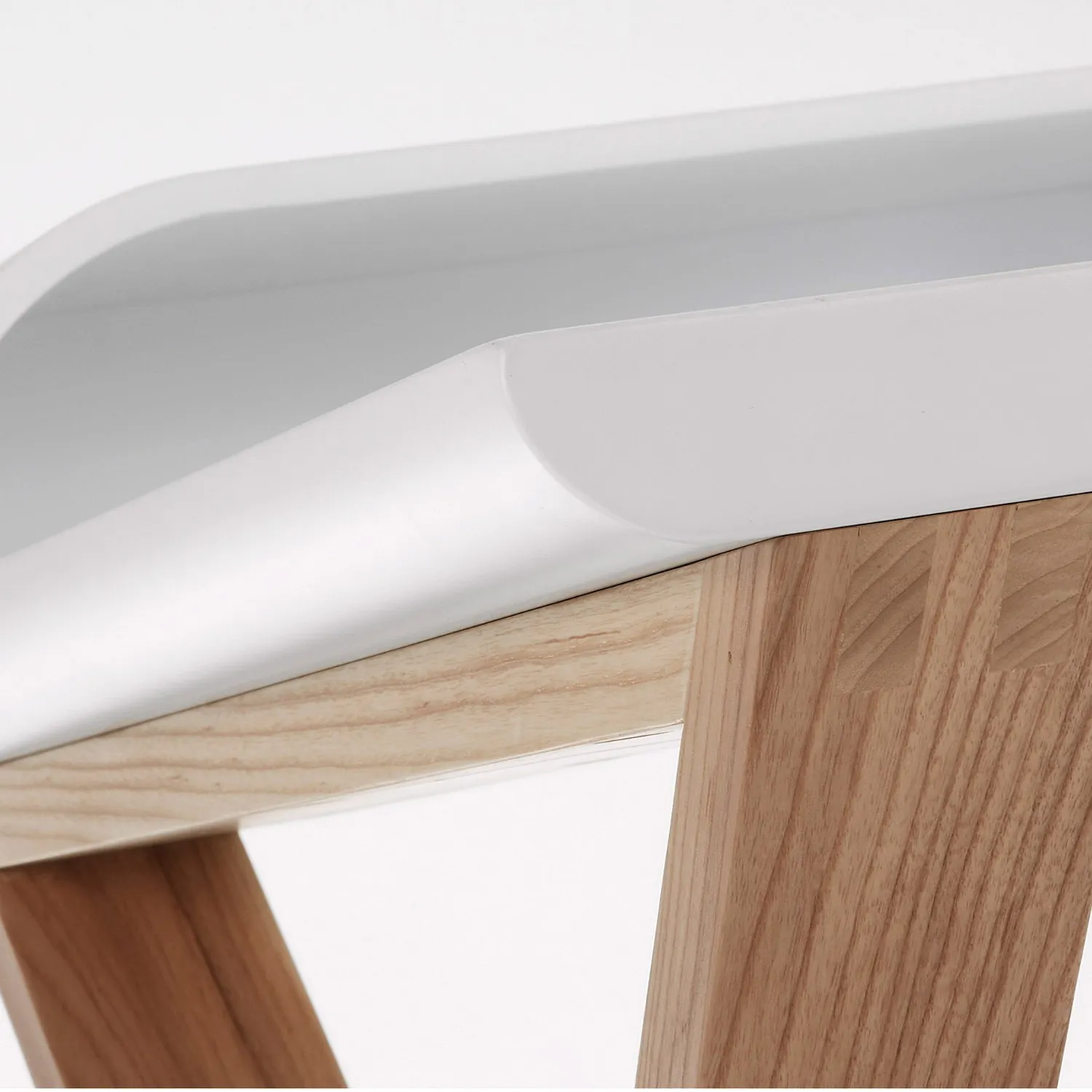 Kave Home Schreibtisch weiß 120 cm Esche