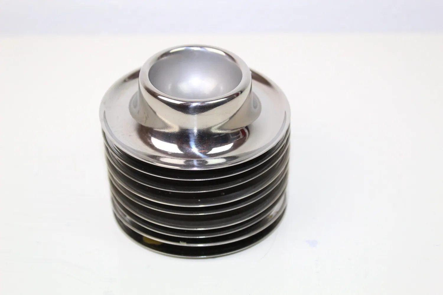 Mon Ami(e) Vintage Eierbecher Edelstahl 9er-Set 8,5 cm