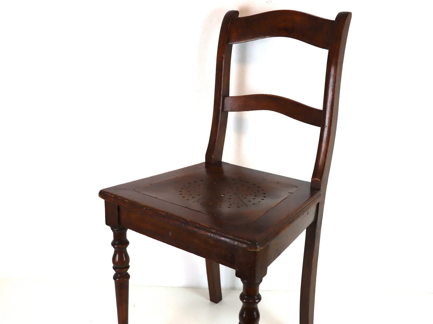 Mon Ami(e) Vintage Esszimmerstuhl Massivholz Stern 89 cm