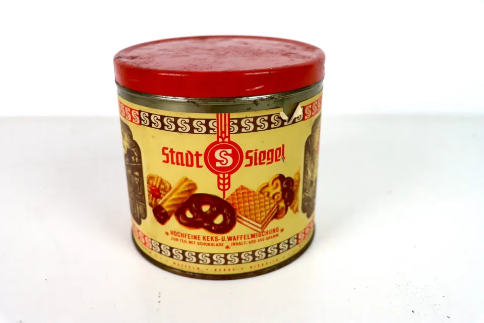Mon Ami(e) Vintage Keksdose Stadt Siegel Blech 13,5 cm