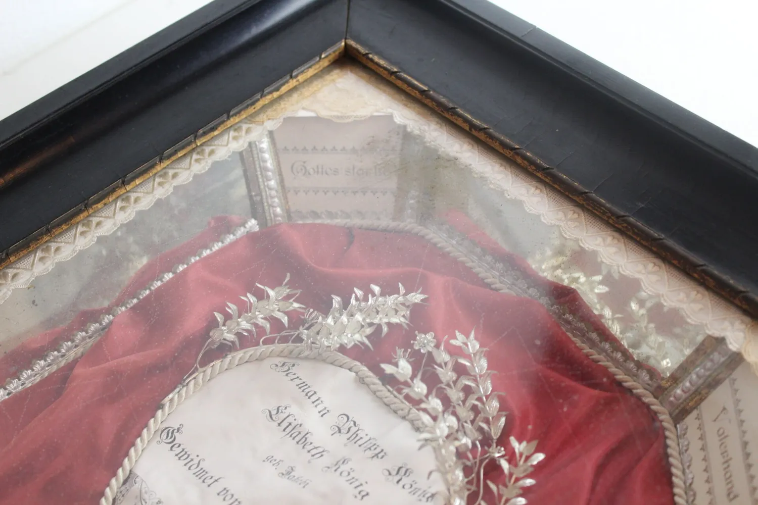 Mon Ami(e) Vintage Antiker Brautkasten mit Brautschmuck und Spiegeln