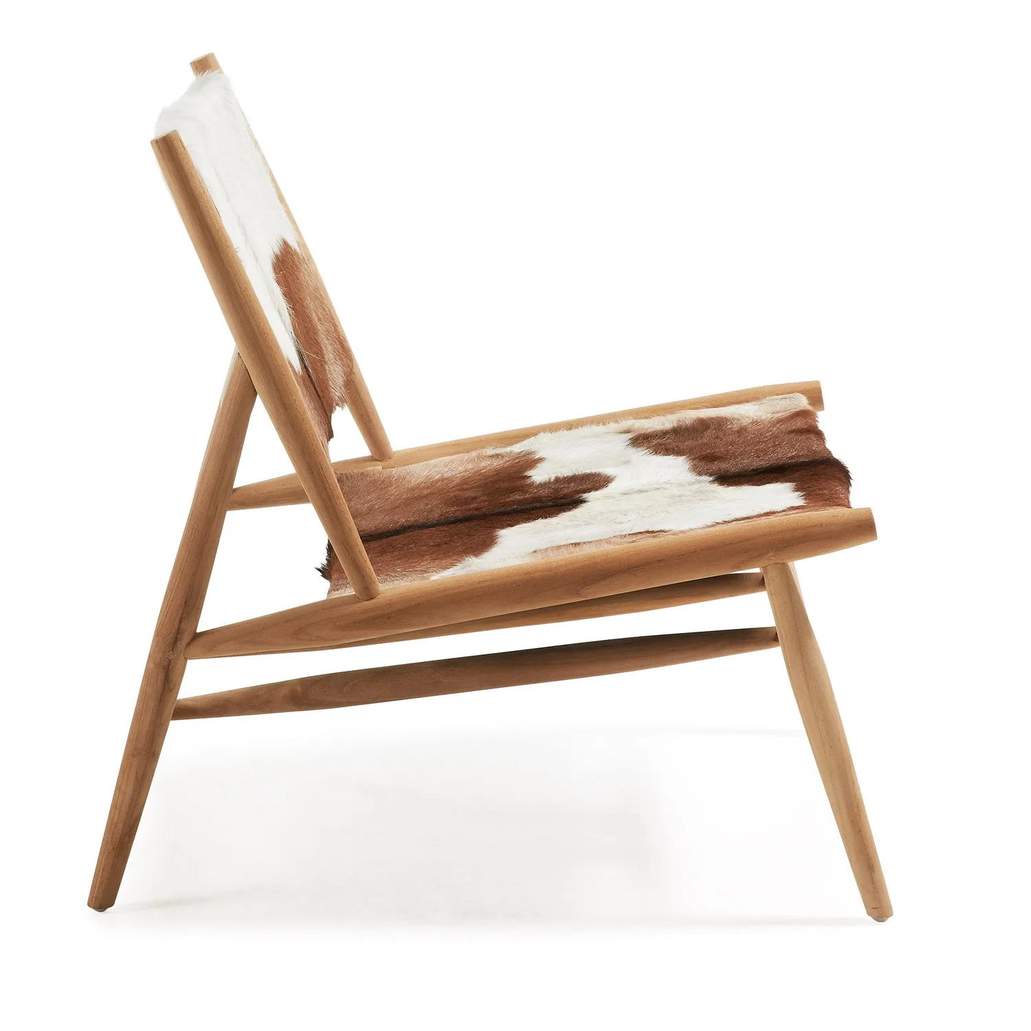 Kave Home Eki Sessel Ziegenfell Teakholz braun