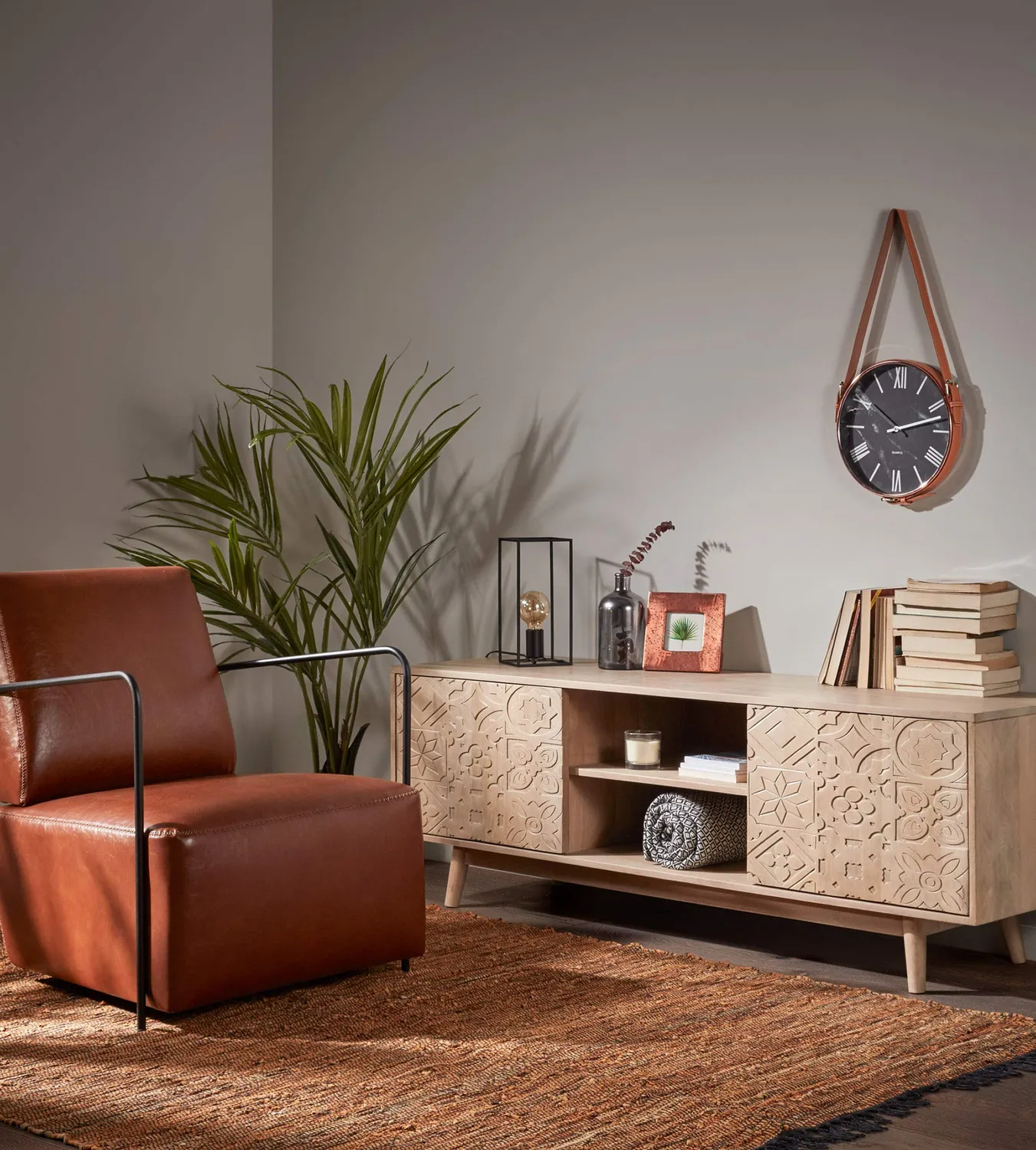 Kave Home Seleb TV-Lowboard 160 cm Mangoholz 2-türig