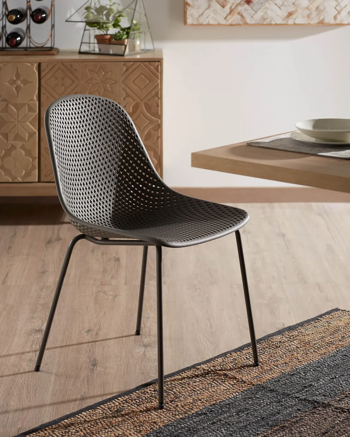 Kave Home Quinby Esszimmerstuhl Recyclingkunststoff