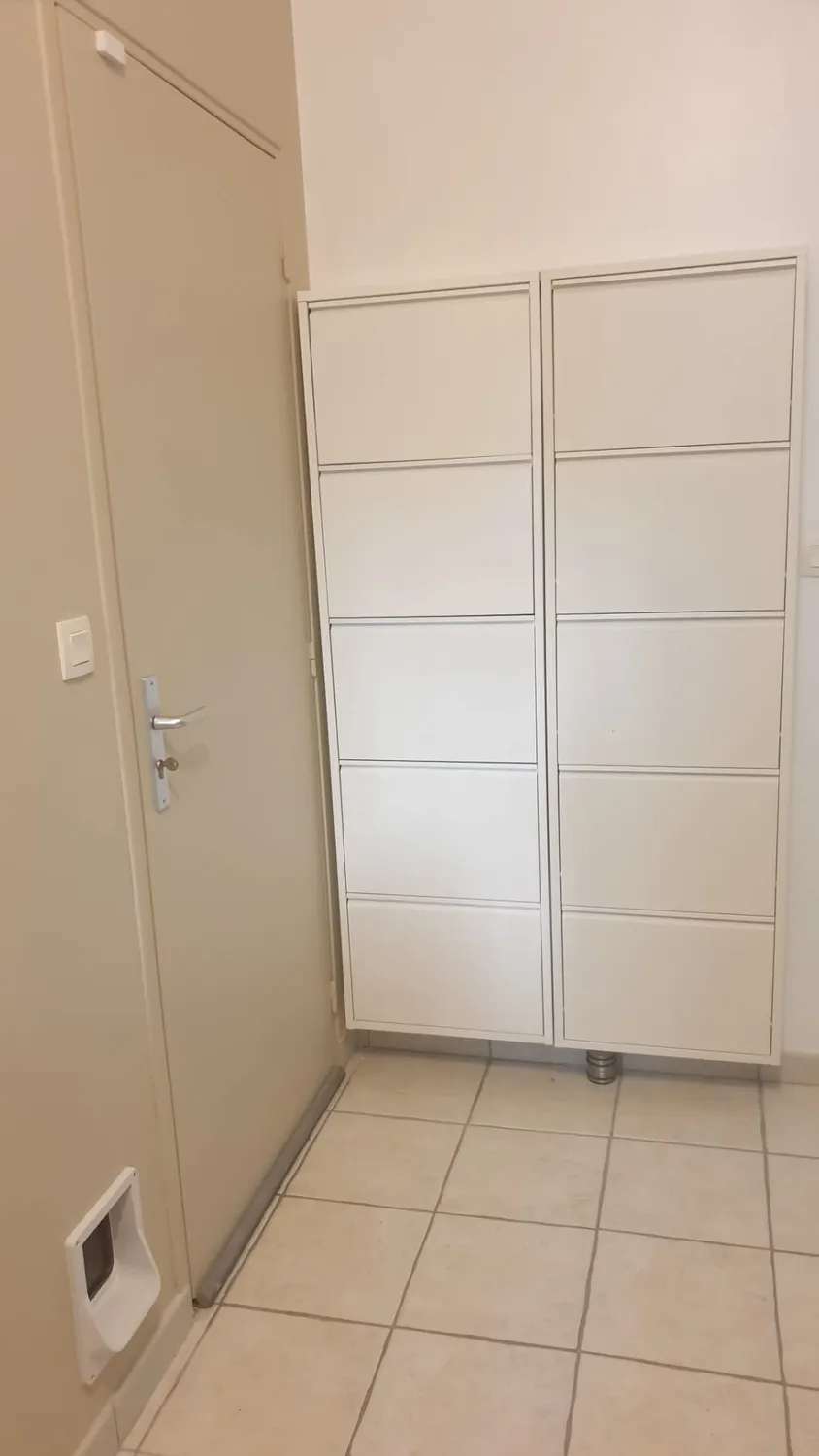 Kave Home Schuhschrank Boden 5 Türen Weiß Metall