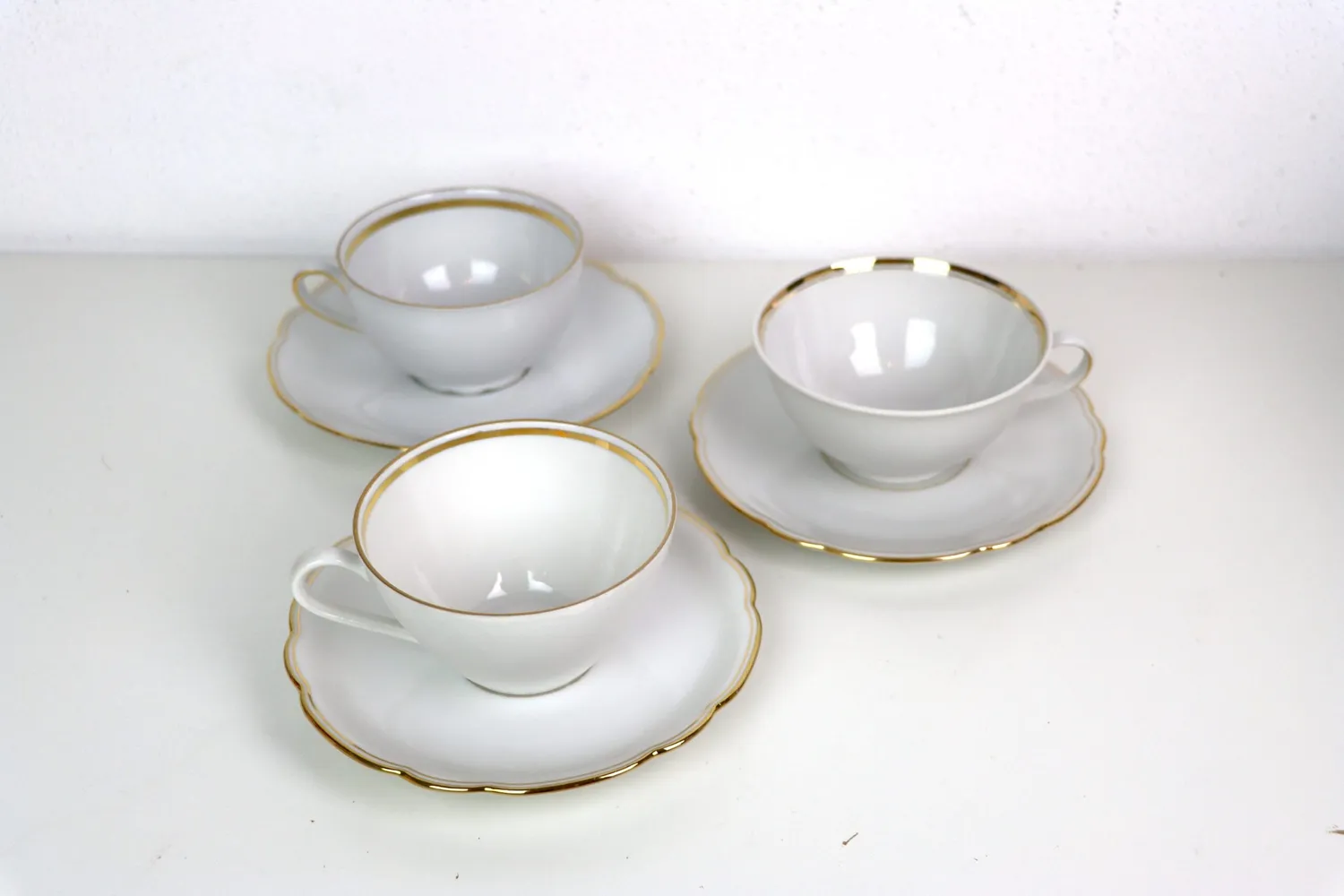 Mon Ami(e) Vintage Tasse mit Untertasse Goldrand