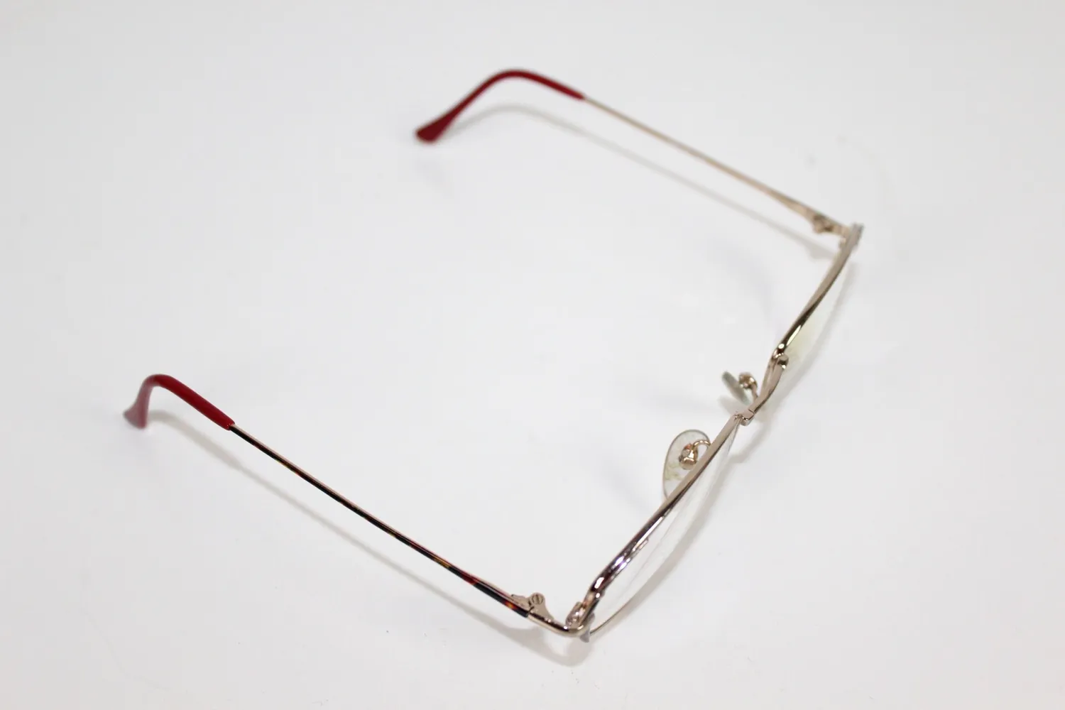 Mon Ami(e) Vintage Brille mit Etui formschön