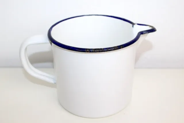 Mon Ami(e) Vintage Vintage Milchtopf mit Literskala Blumenmotiv