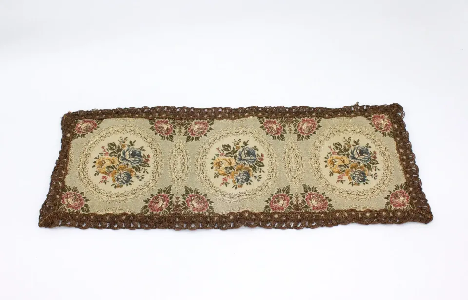 Mon Ami(e) Vintage Tischläufer Blumen-Stickerei 17x43cm