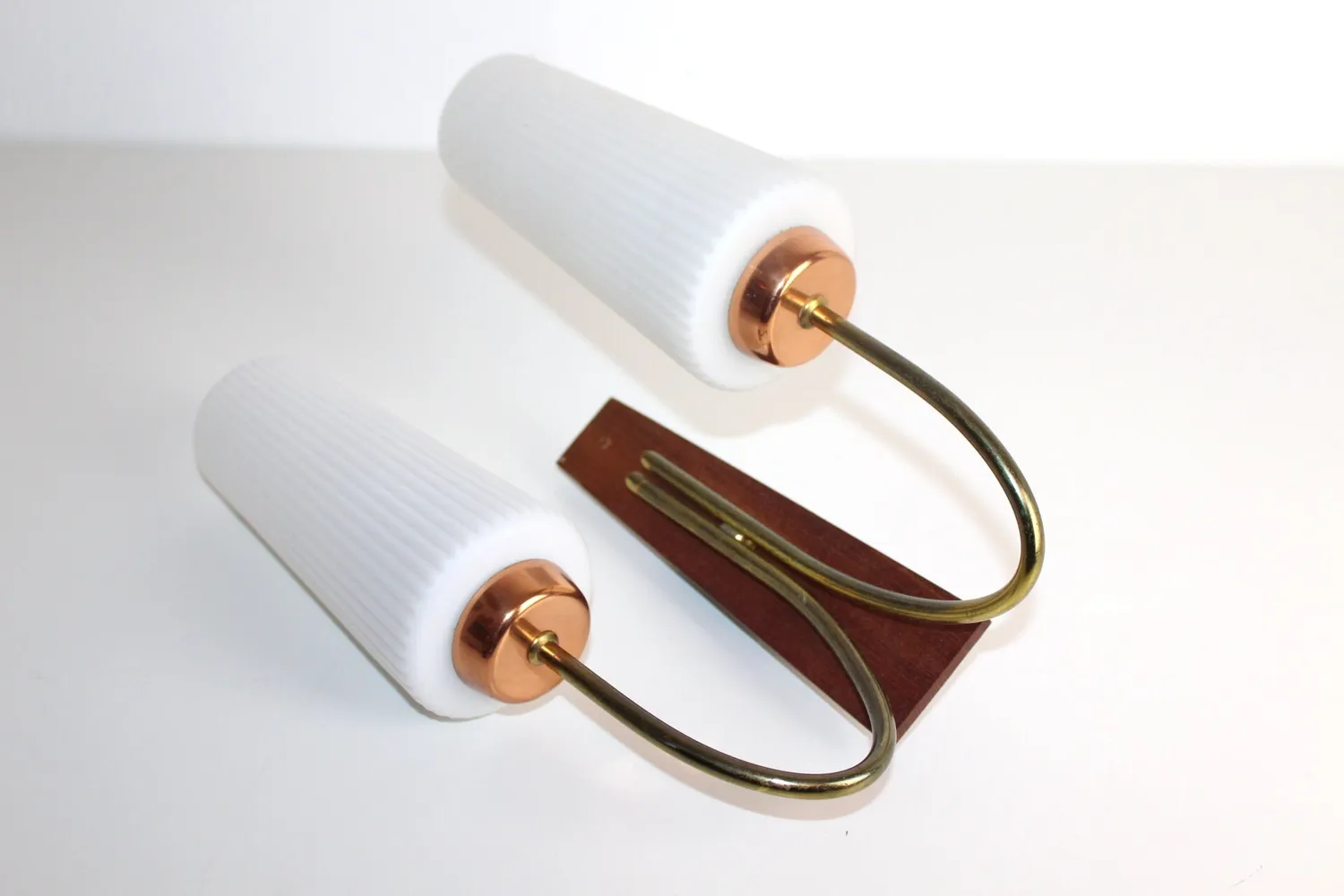Mon Ami(e) Vintage Wandleuchter aus Messing zweiarmig 30,5 cm