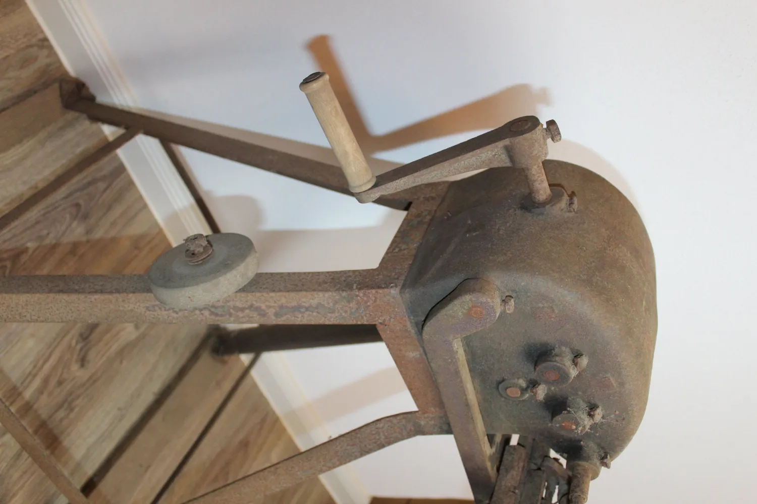 Mon Ami(e) Vintage Schleifmaschine Deko 89 cm rostig