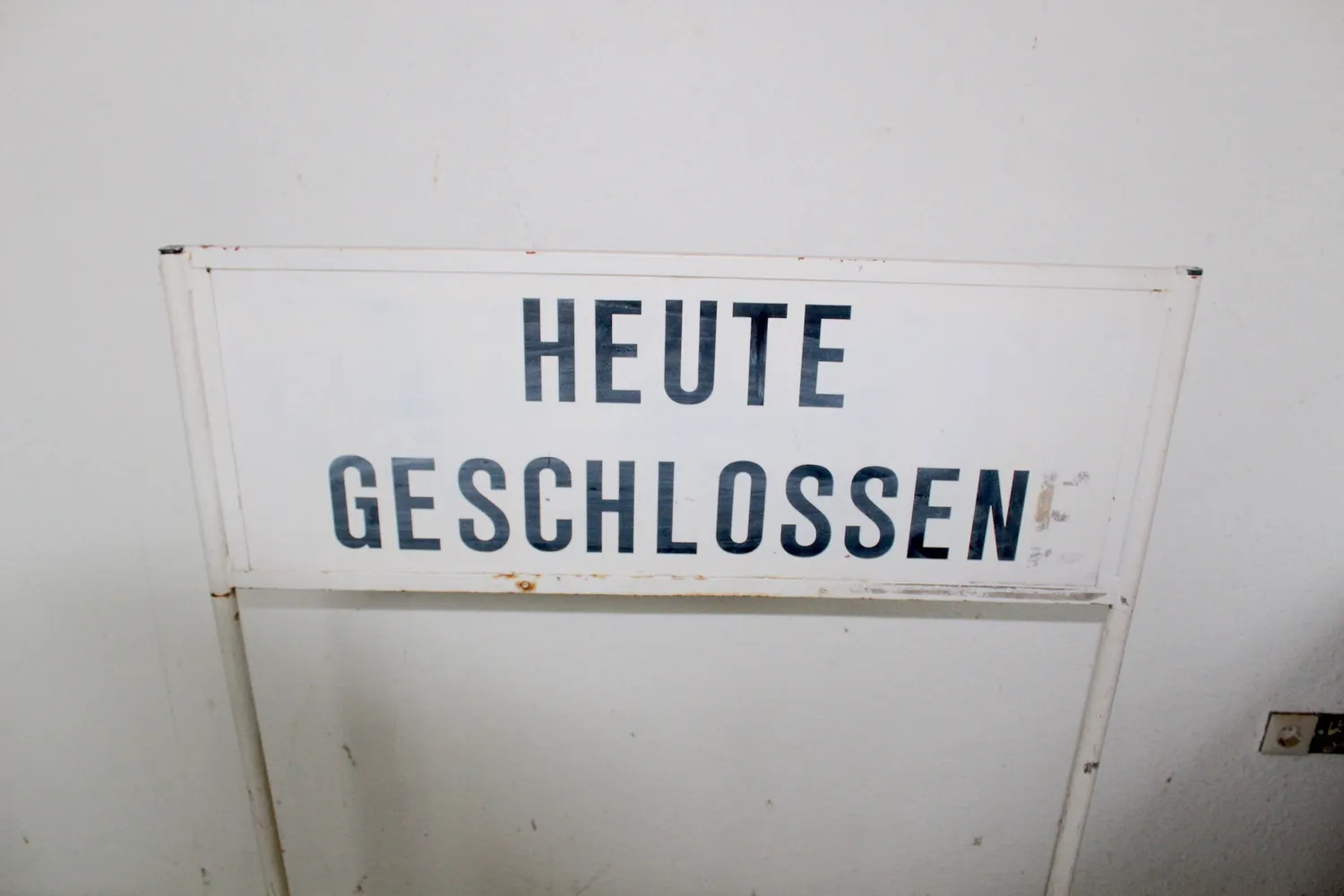 Mon Ami(e) Vintage Fahrradständer Heute geschlossen
