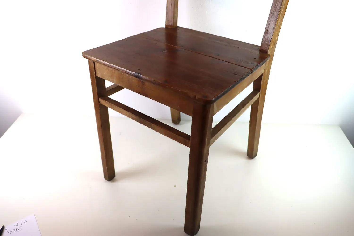 Mon Ami(e) Vintage Holzstuhl Shabby Patina Sitzhöhe 47 cm