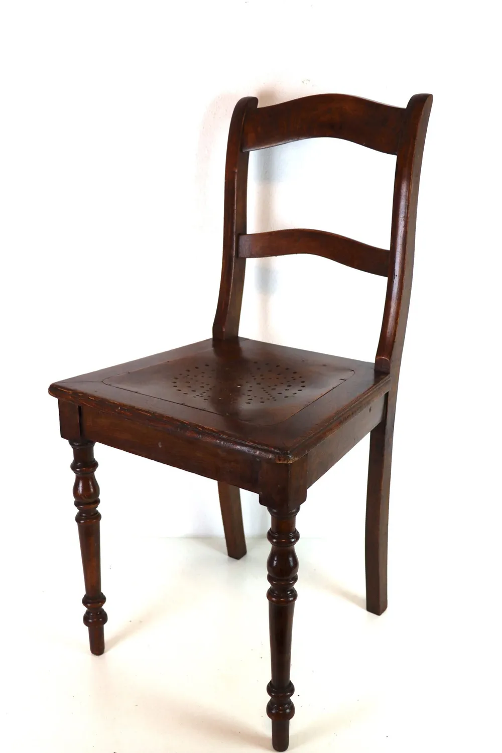 Mon Ami(e) Vintage Esszimmerstuhl Massivholz Stern 89 cm
