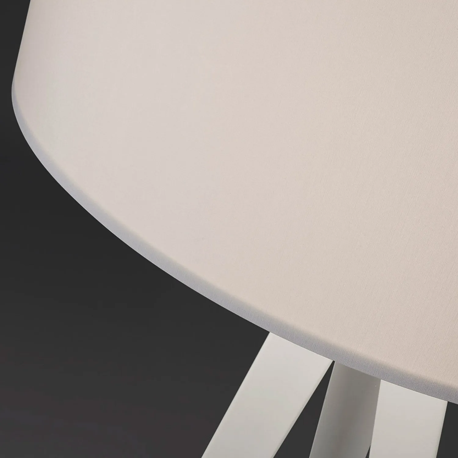 Kave Home Iguazu Stehlampe