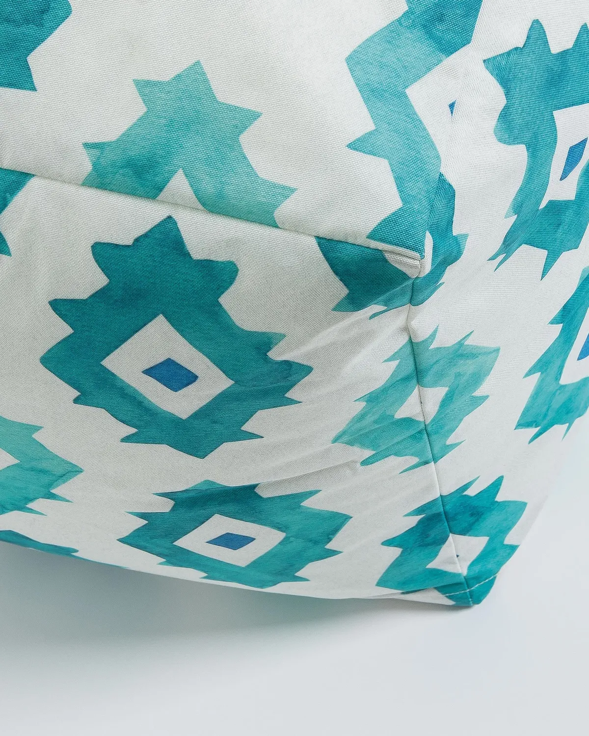 Kave Home Williams Pouf Sitzsack 45 cm Outdoor Acryl