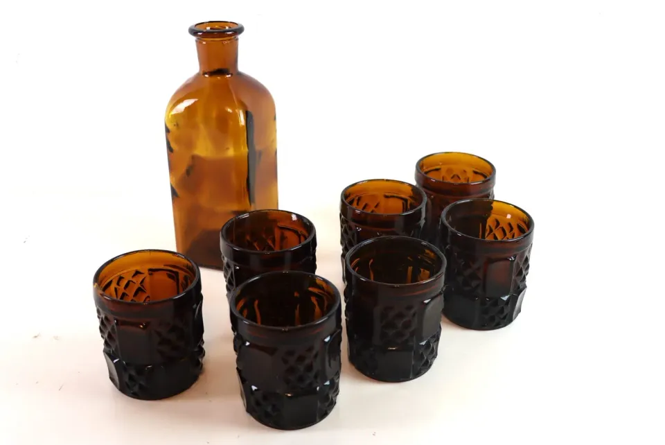 Mon Ami(e) Vintage Whiskey-Set braun Glas 8-teilig schwer