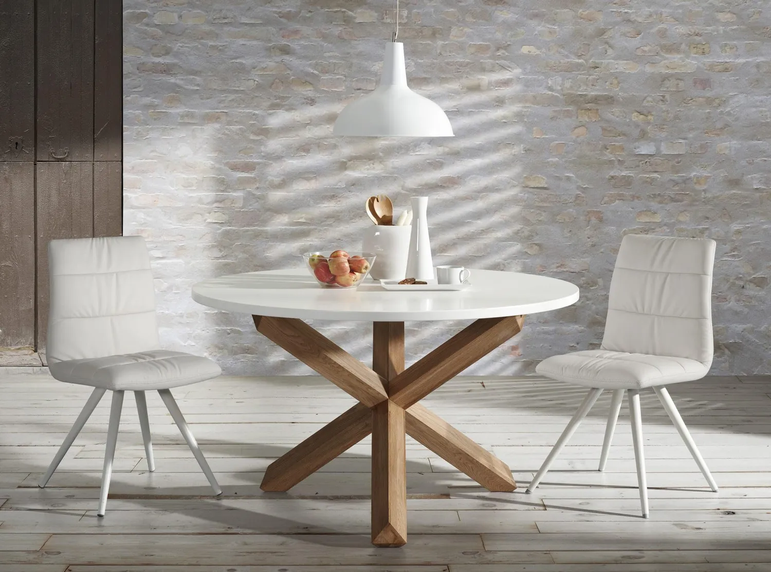 Kave Home Lotus runder Esstisch Ø 120 cm weiß Eiche