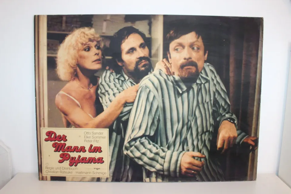 Mon Ami(e) Vintage Der Mann im Pyjama Kino-Plakat 88,5 x 120 cm